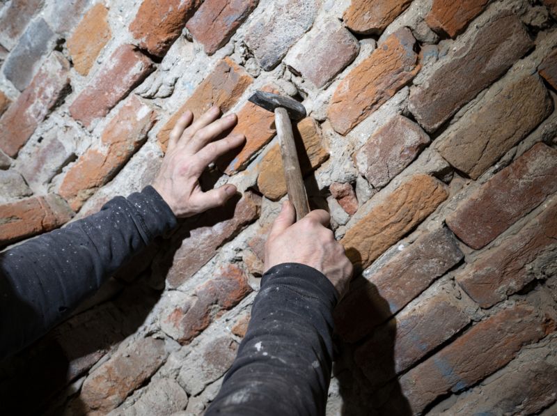 Brick Wall Repair in Oxford, MI